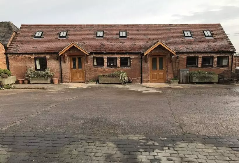 Majatalo Lovely 1 Bed Cottage In Nuneaton