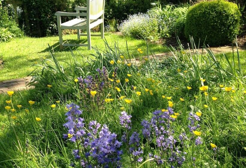 פנסיון St Ethelwolds House