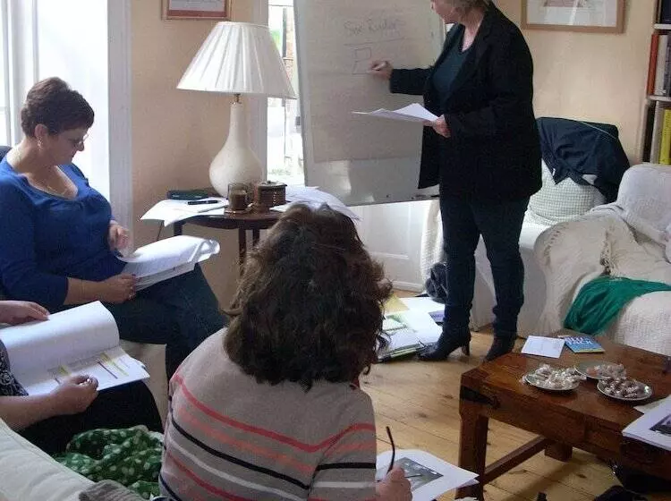 Majatalo St Ethelwolds House