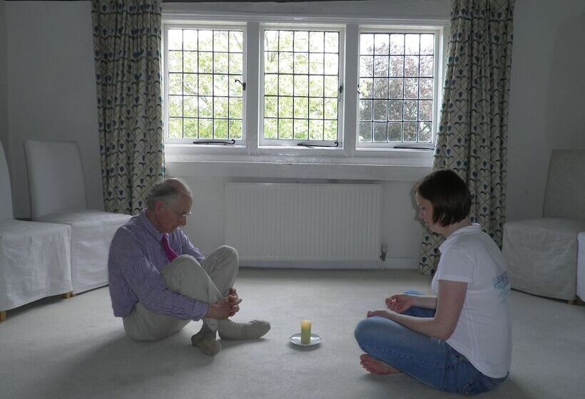 פנסיון St Ethelwolds House