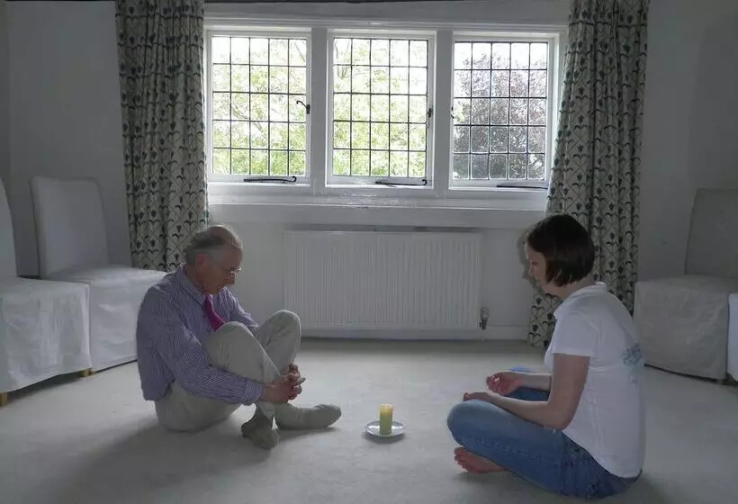 Majatalo St Ethelwolds House