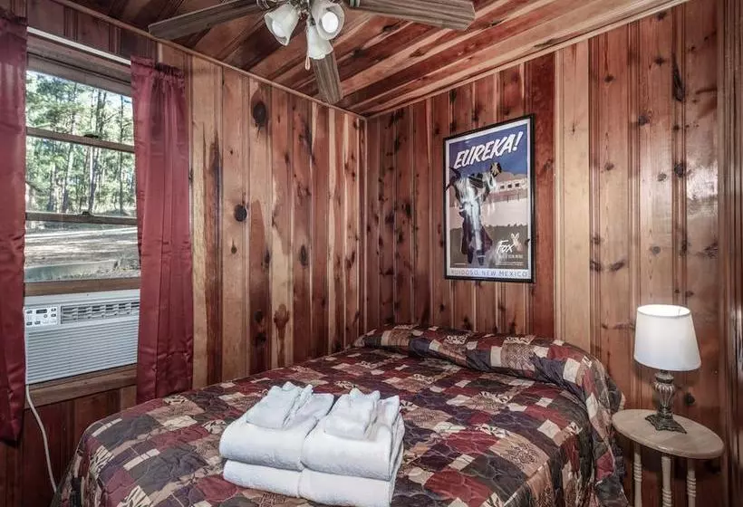 Pine Cabin By Vtrips