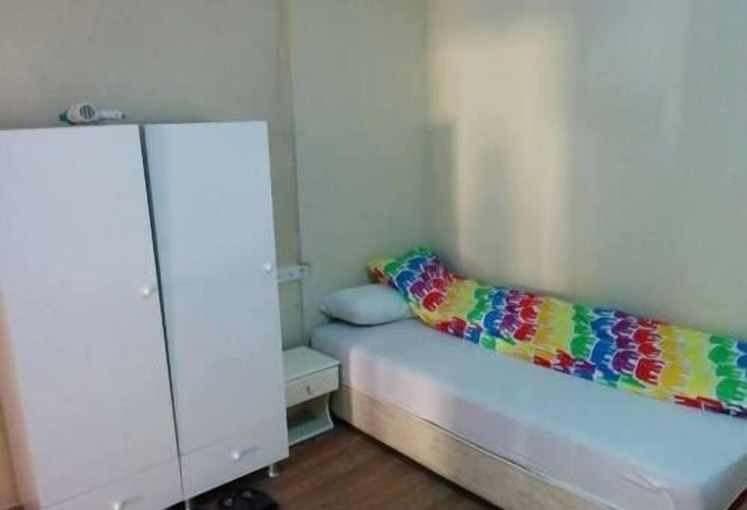 Tarihi Manisa Akhisar Oteli