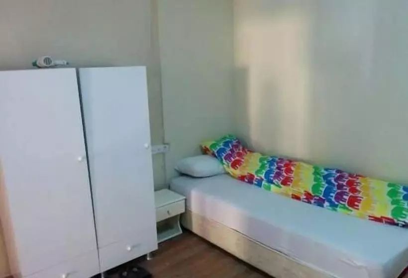 Tarihi Manisa Akhisar Oteli