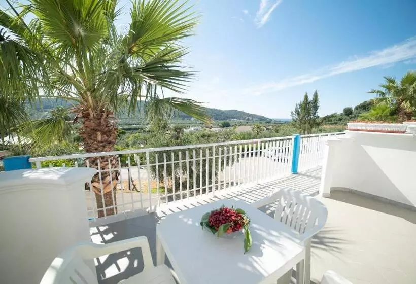 تختخواب و صبحانه Residence Paradise