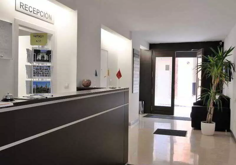 Casa Palacio De Los Sitios