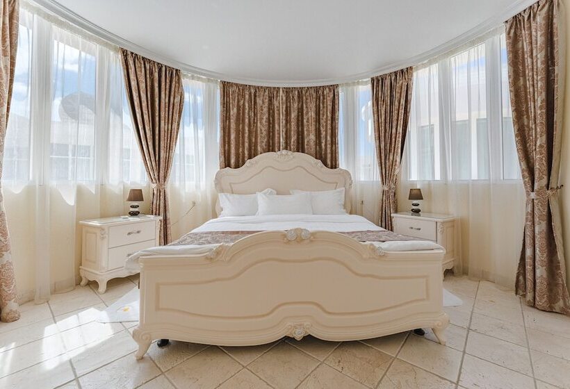 Flamingo Suites Boutique