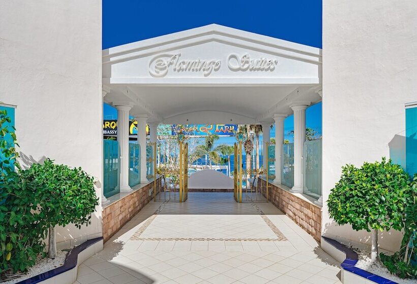 Flamingo Suites Boutique