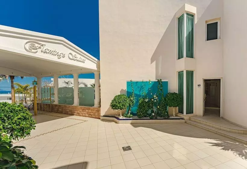 Flamingo Suites Boutique