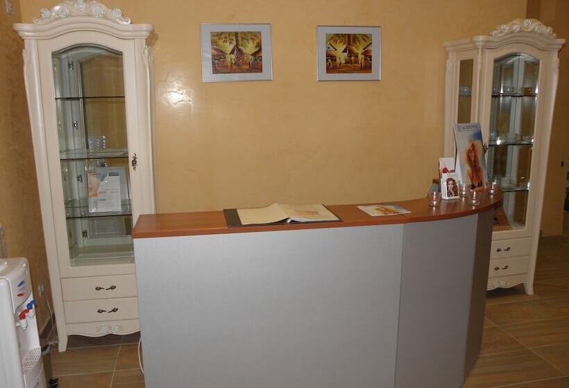 Flamingo Suites Boutique