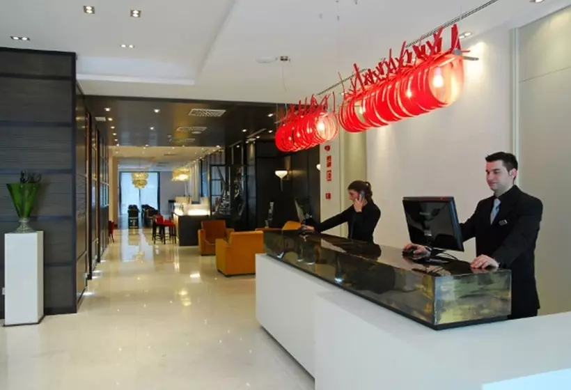 Grupotel Gran Via 678