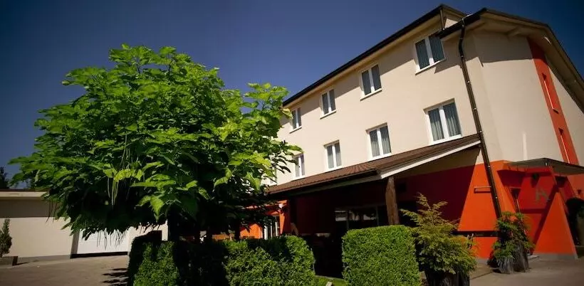 Ahotel Ljubljana