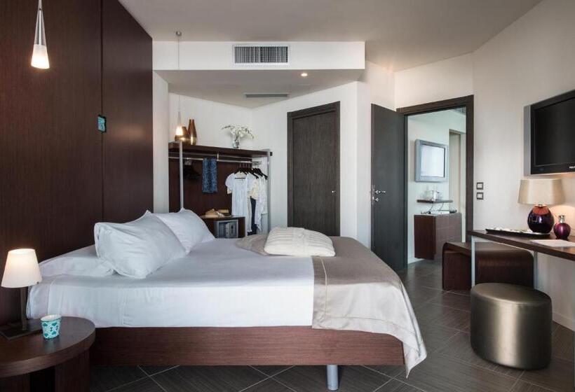 Hotel Blu Suite Resort