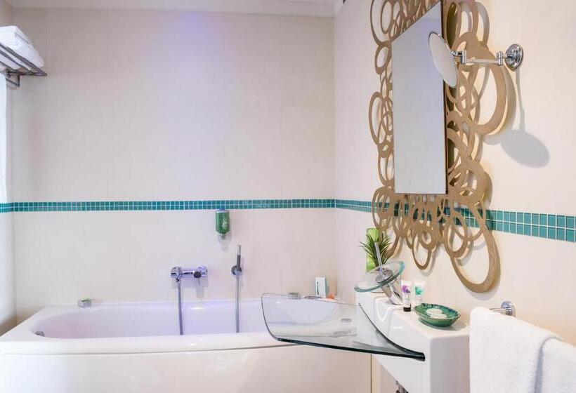 Hotel Blu Suite Resort