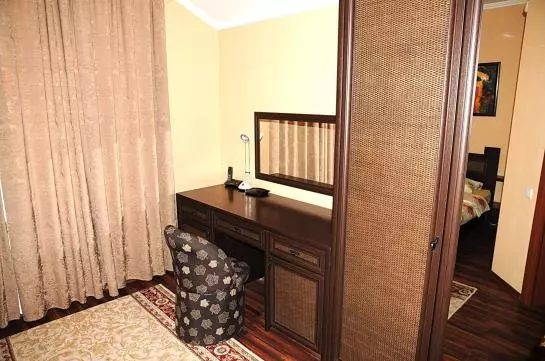 هتل City Spring Apartments
