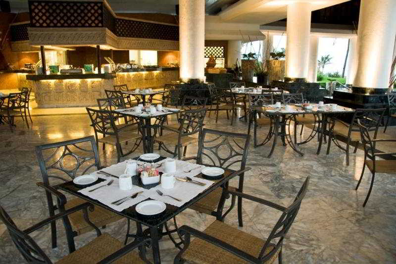Отель Grand Mayan Acapulco