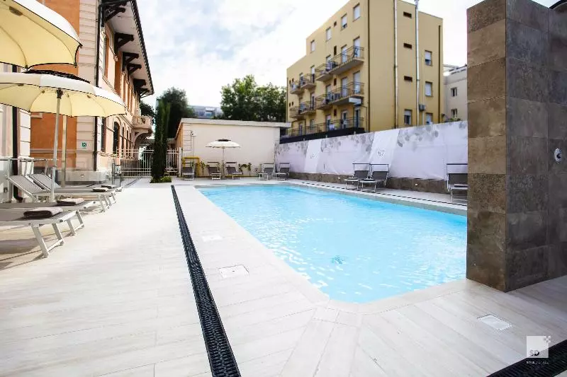 هتل Regina Elena 57 & Oro Bianco Spa