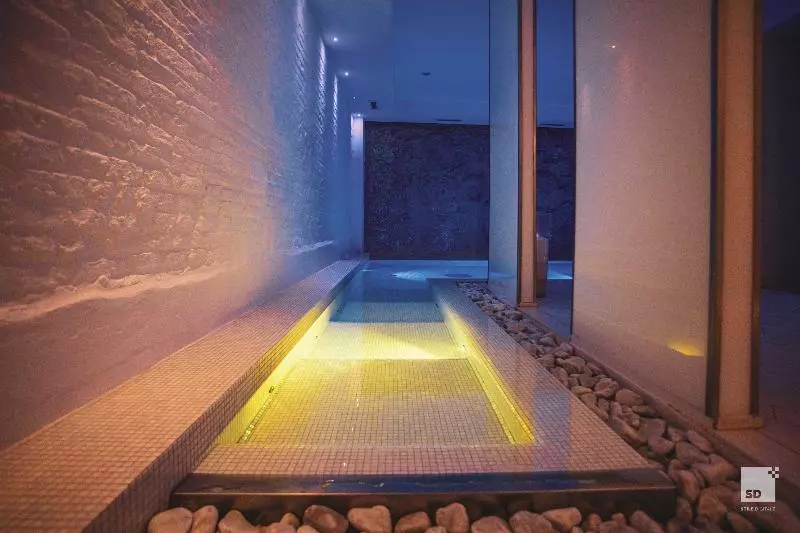 هتل Regina Elena 57 & Oro Bianco Spa