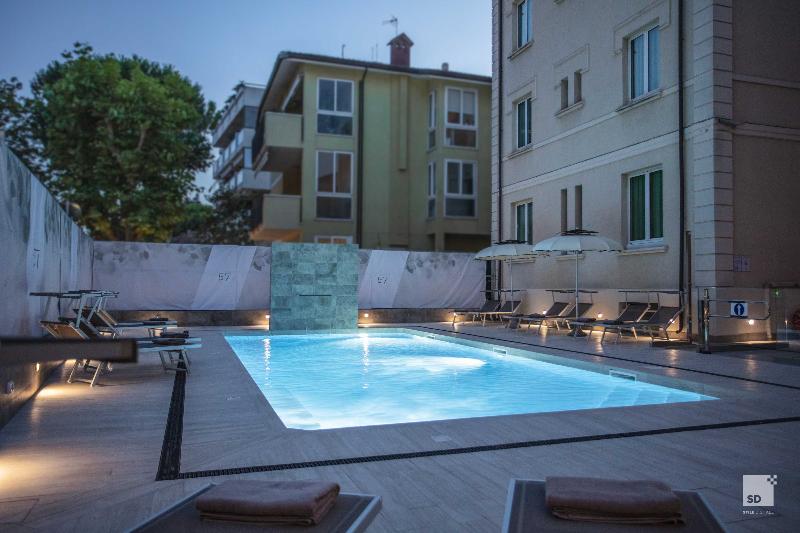 هتل Regina Elena 57 & Oro Bianco Spa