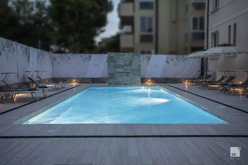 هتل Regina Elena 57 & Oro Bianco Spa