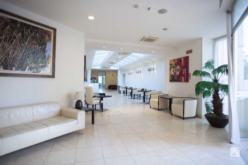 هتل Regina Elena 57 & Oro Bianco Spa