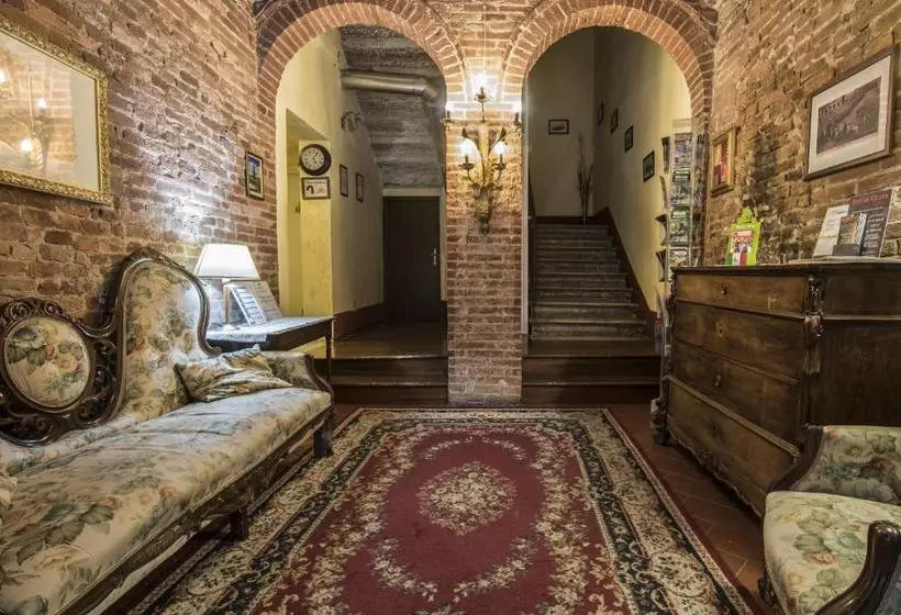 هتل Locanda Di San Martino