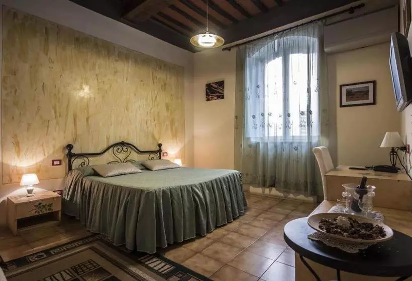 هتل Locanda Di San Martino