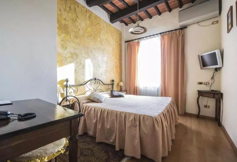 هتل Locanda Di San Martino