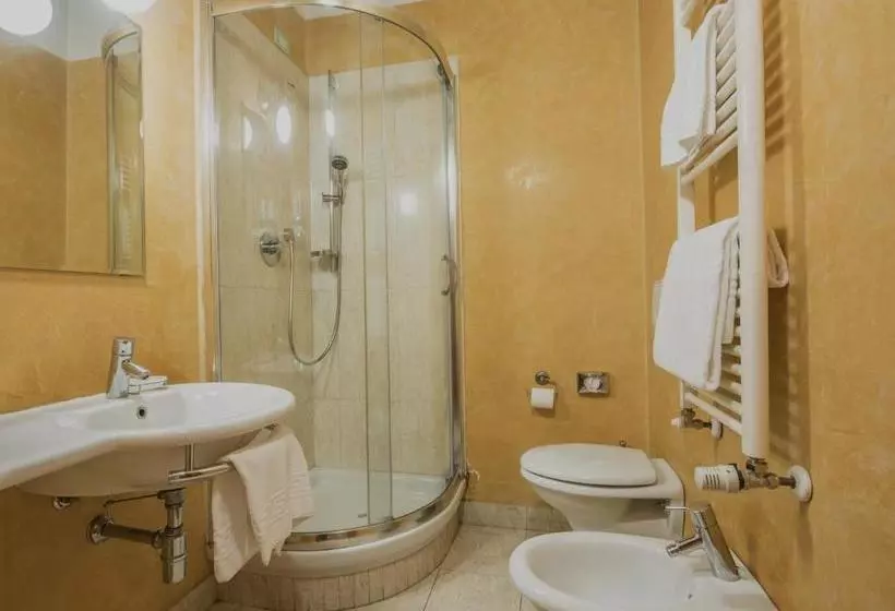 هتل Locanda Di San Martino