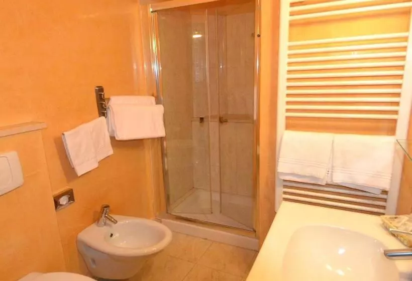 هتل Locanda Di San Martino