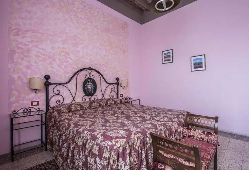 هتل Locanda Di San Martino