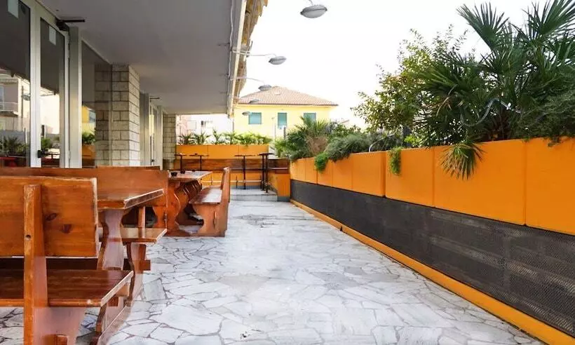 Morfeo   Young People Hotels