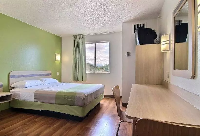 Motel 6 Albuquerque, Nm  North