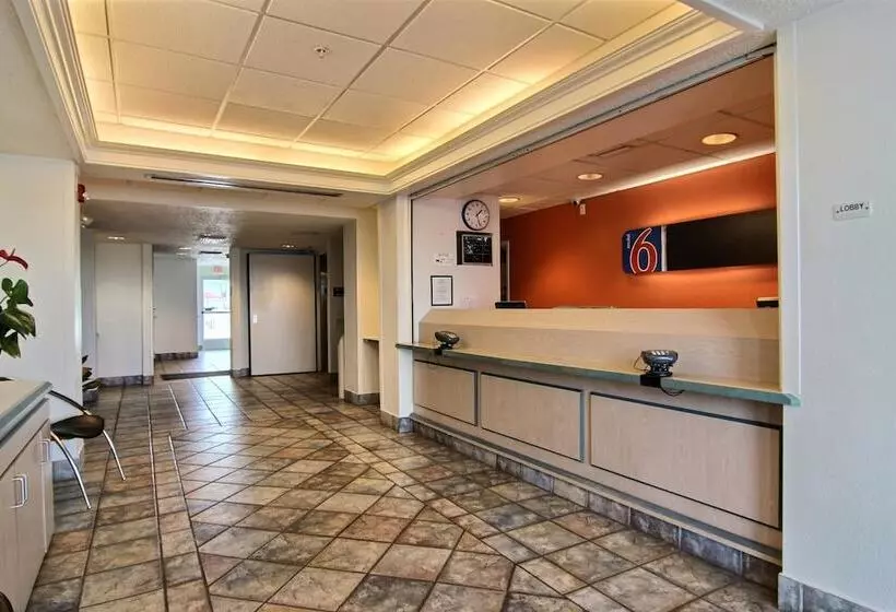 Motel 6 Albuquerque, Nm  North