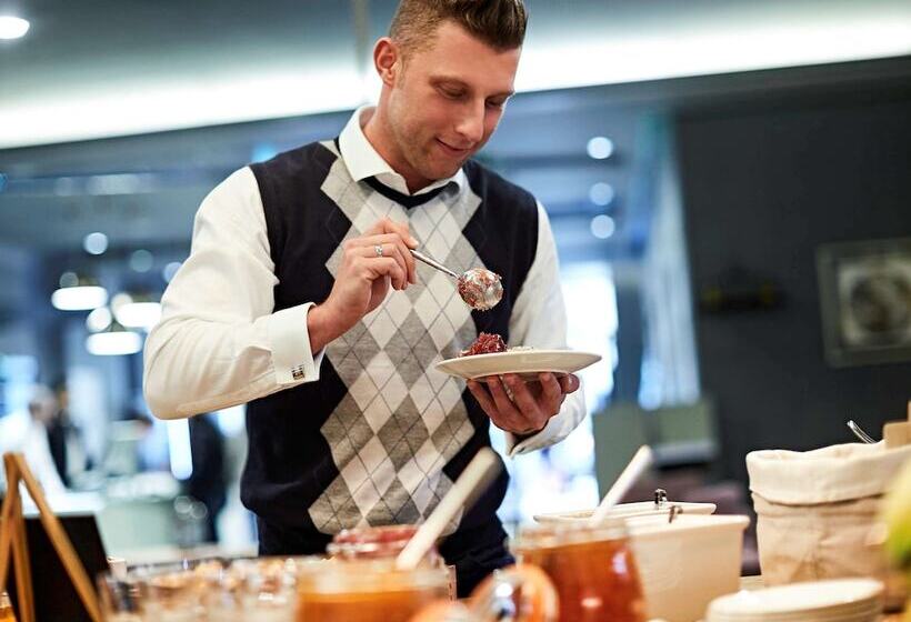 Novotel Liverpool Centre