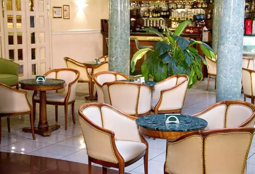 Old Estate Hotel & Spa