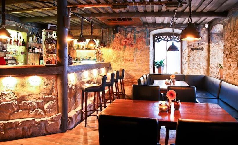 Old Estate Hotel & Spa