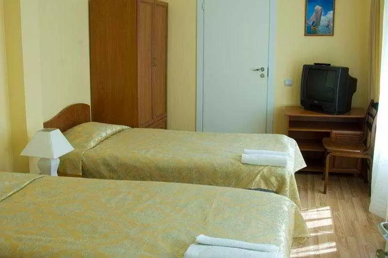 Osta Hotel