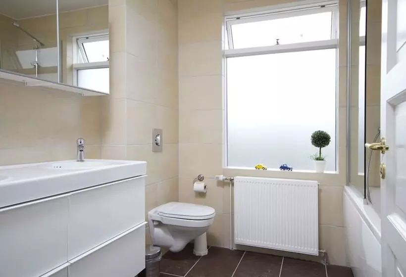 Stay Apartments Einholt