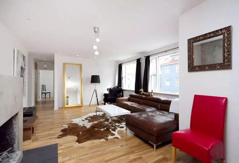 Stay Apartments Einholt