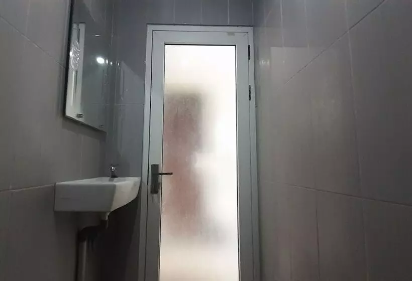 Retkeilymaja Lamnyong Syariah By Oyo Rooms