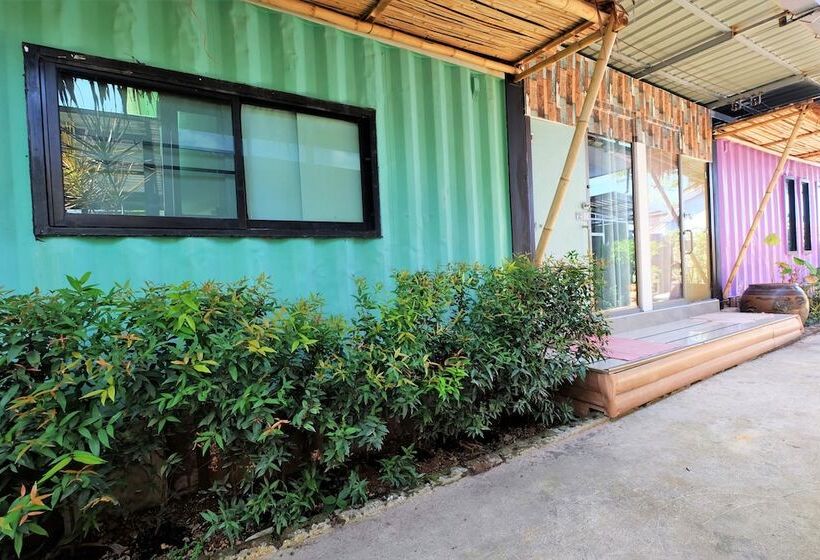 Hospedaria Oyo 503 Phuket Numnoi