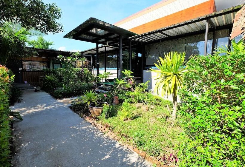 Hospedaria Oyo 503 Phuket Numnoi