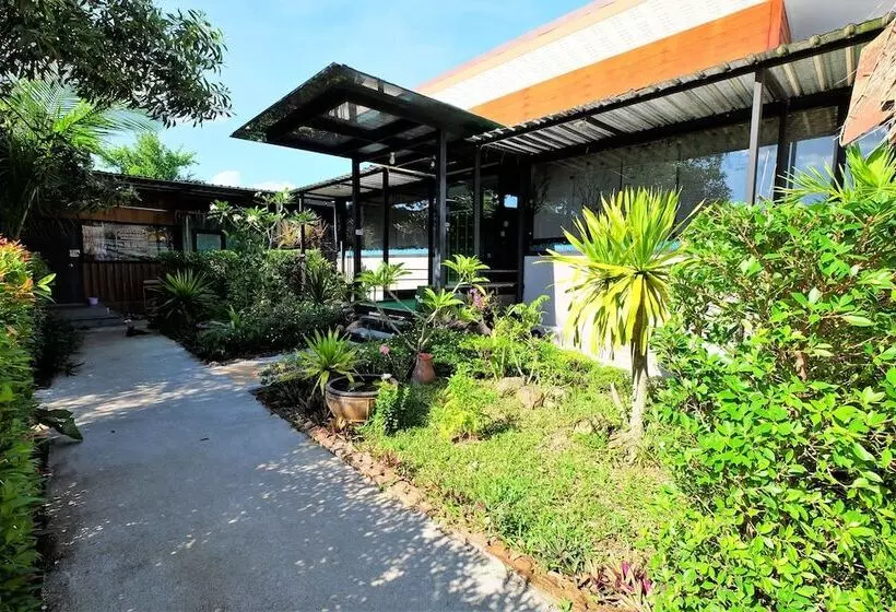 Retkeilymaja Oyo 503 Phuket Numnoi