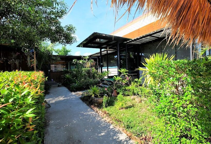 Hospedaria Oyo 503 Phuket Numnoi