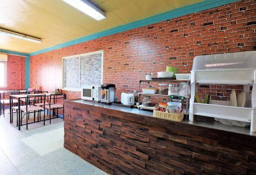 Hospedaria Oyo 503 Phuket Numnoi