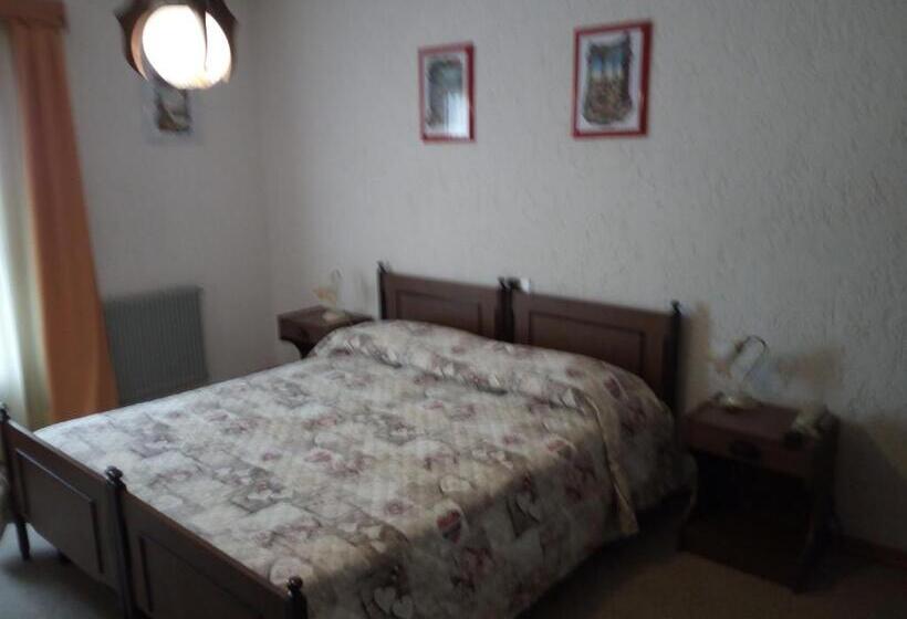 فندق Albergo Al Pino