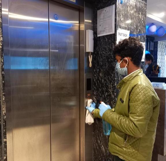 Olivia Hotels At Delhi Airport