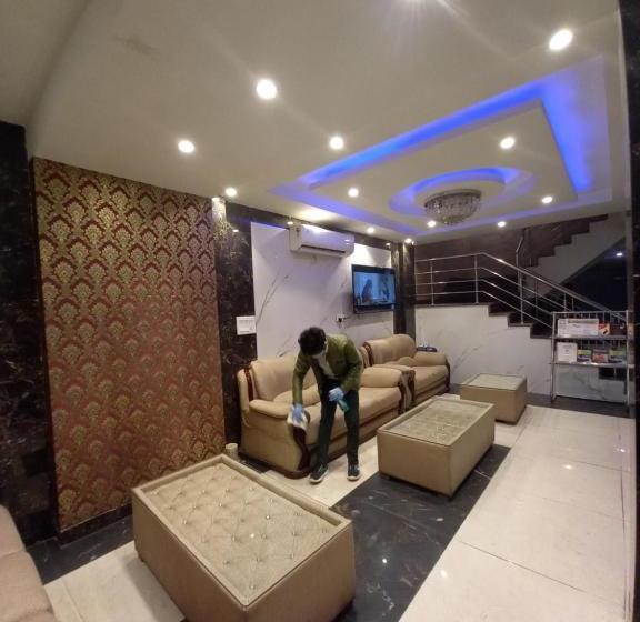 Olivia Hotels At Delhi Airport