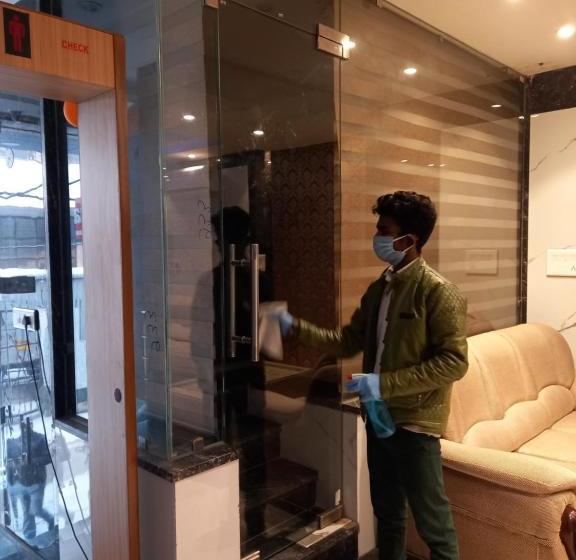 Olivia Hotels At Delhi Airport